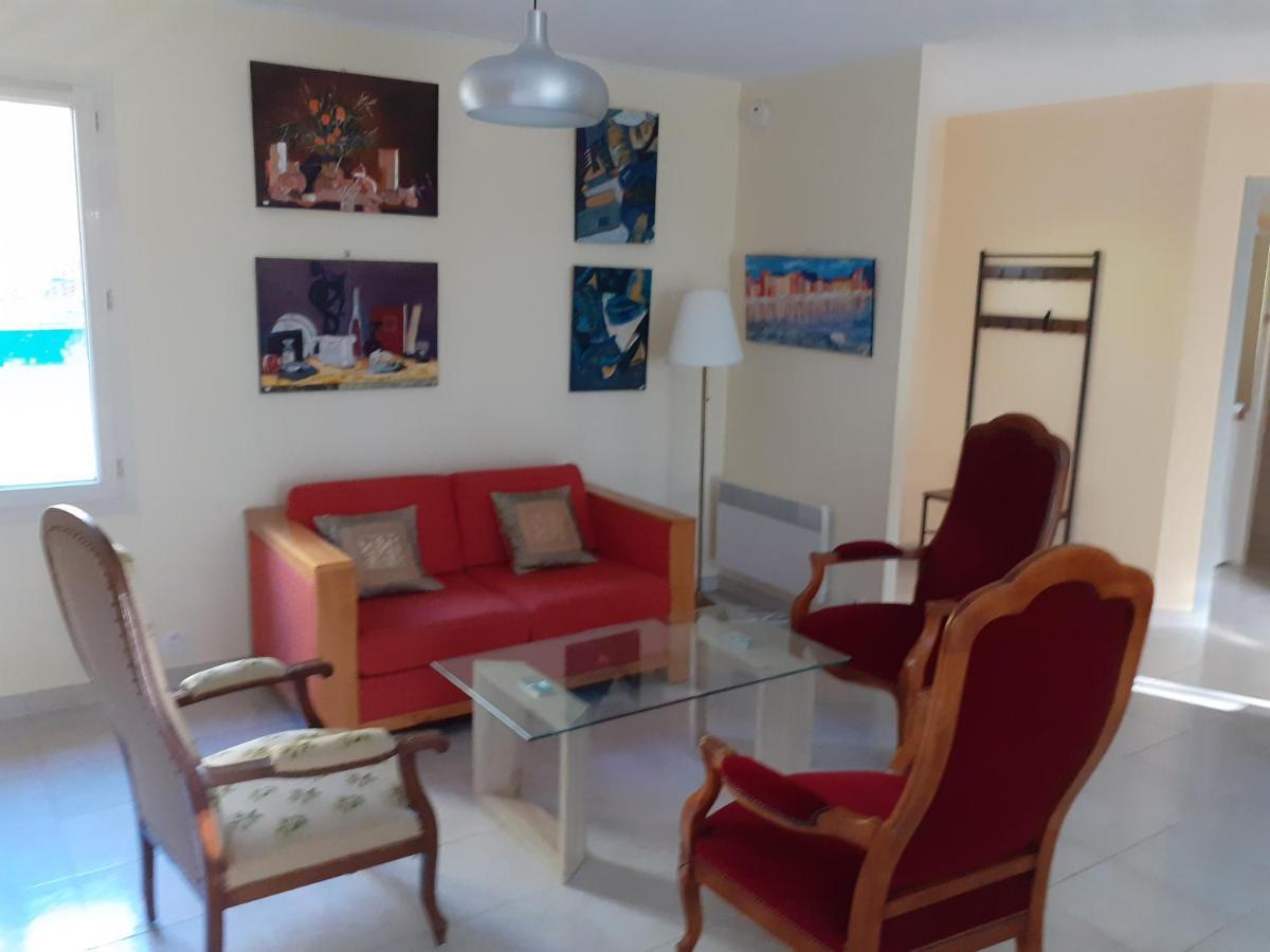 La villa Le Petit Bois, près Rocamadour, Padirac Lavergne  Extérieur photo